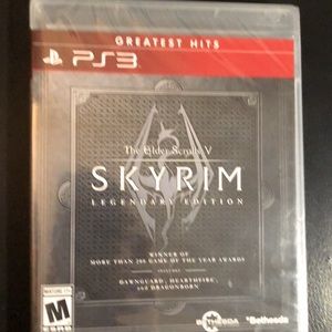 Skyrim legendary edition PS3. (Factory sealed)